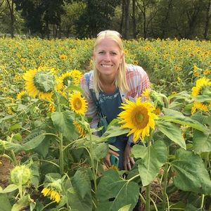 Meet your Posher, Melanie